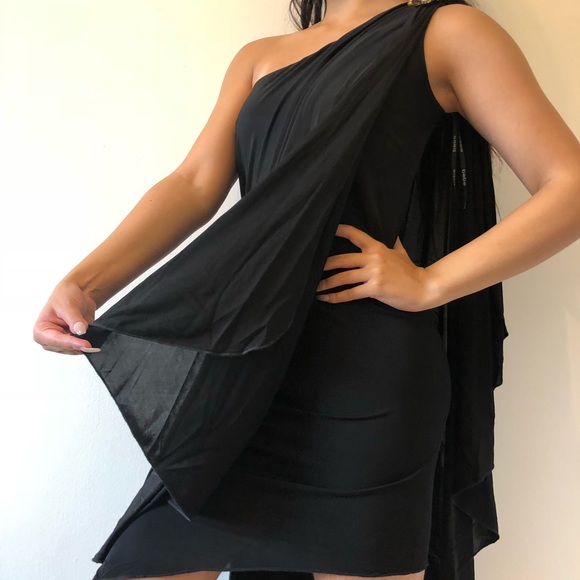Bebe Off Shoulder Dress - Picture 3 of 8